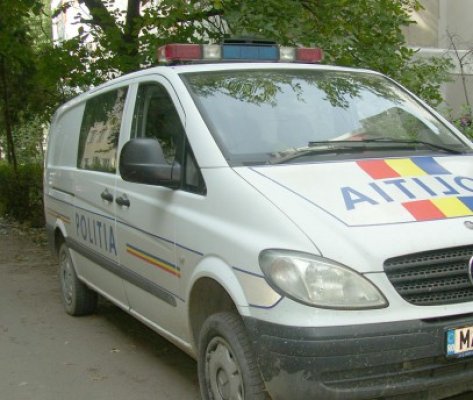 Razii de amploare: oamenii legii au împânzit trei artere principale din municipiu